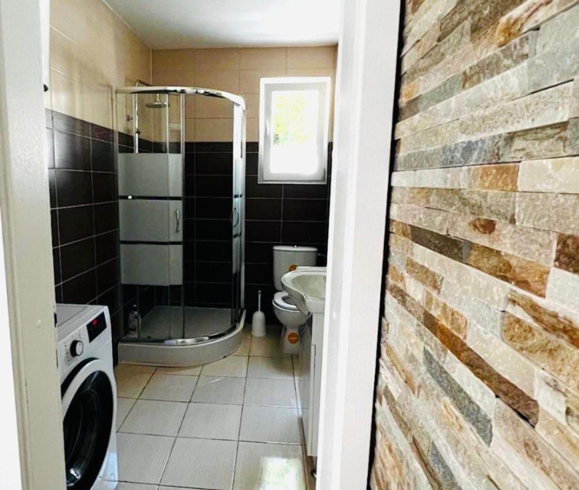 Radovanovic Matulji Bagian luar foto
